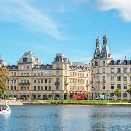Sanders Square - Spacious Six-Bedroom Apartment Near Amalienborg Kopenhagen Buitenkant foto